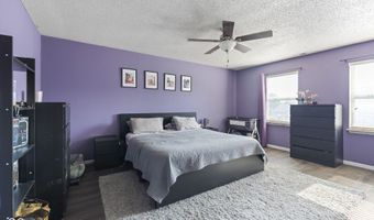 6608 Sonesta Dr, Indianapolis, IN 46217