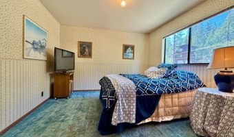 167 Linda Dr, Arnold, CA 95223