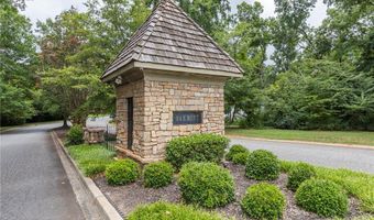 306 Oakmont Dr, Anderson, SC 29621