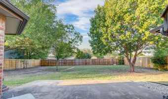 208 James St, Aledo, TX 76008