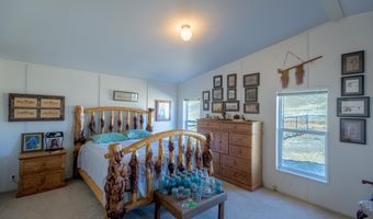 8 SAUK Trl, Boulder, WY 82923