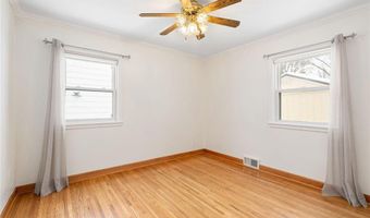 611 11th St SW, Austin, MN 55912