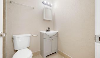 200 NW 10th St, Belle Glade, FL 33430