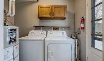 701 Pomona Rd, Ann Arbor, MI 48103