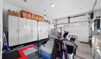 160 Grand Central Ave, Amityville, NY 11701