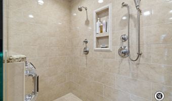 5621 S Poplar St, Casper, WY 82601