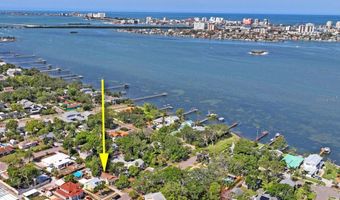 403 PRINCESS St, Clearwater, FL 33755
