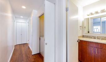 505 Opihikao Pl 12, Honolulu, HI 96825