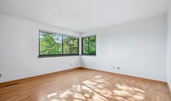 1015 Oneida Cir, Ashland, OR 97520