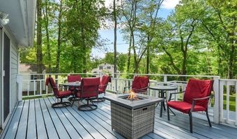 216 Oregon Rd, Ashland, MA 01721