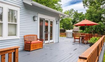 901 McCollum Dr, Bentonville, AR 72712