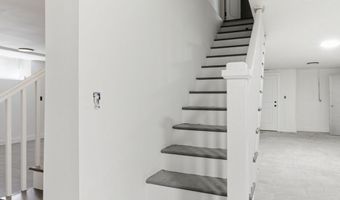 100 Putnam St, Bridgeport, CT 06608