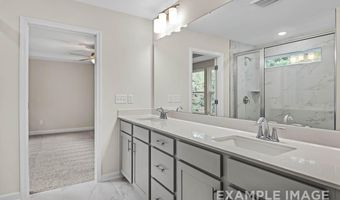 315 Queensferry Dr, Aberdeen, NC 28387