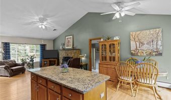 375 Franklin Rd, Coventry, RI 02816