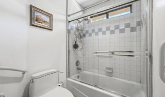 28451 Sandhurst Way, Escondido, CA 92026