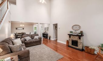 801 Whetstone Ct, Bellefontaine, OH 43311