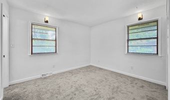 6785 NW 10th St, Des Moines, IA 50313