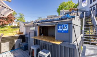 36 E Canal St, Alloway, NJ 08001