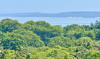 12 Lobsterville Rd, Aquinnah, MA 02535