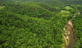 7064 County Road 14-223, Ava, MO 65608