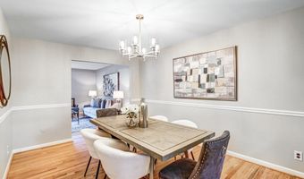 8402 CAMDEN St, Alexandria, VA 22308