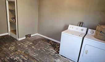 422 Cerro Gordo St, Ackley, IA 50601