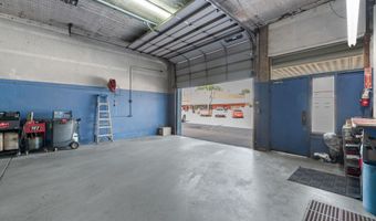 307 311 N Main, Andale, KS 67001
