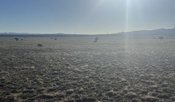 293 Arizona Rd Western Portion, Ash Fork, AZ 86320