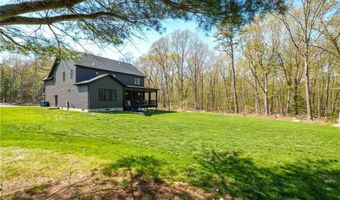 450 Carrs Pond Rd, East Greenwich, RI 02818