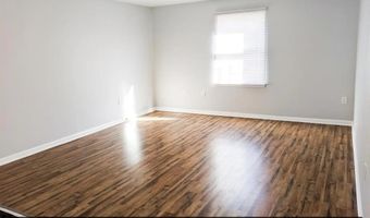 10 Elm Court 2nd Flr, Bayonne, NJ 07002
