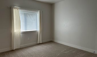 5760 NORTHSIDE Xing Unit D, Chubbuck, ID 83202