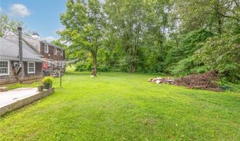 110 Hopkins Ave, Johnston, RI 02919