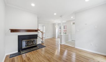 1922 N DANIEL St, Arlington, VA 22201