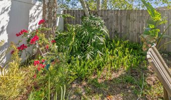 451 SARGO Rd, Atlantic Beach, FL 32233