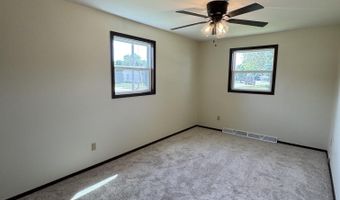 2704 N DAVID St, Appleton, WI 54914