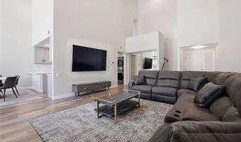 5310 Zelzah Ave 302, Encino, CA 91316