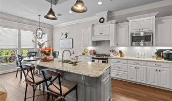 216 Roanoke Cir, Benton, LA 71006