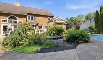 136 Brandon Ter, Albany, NY 12203