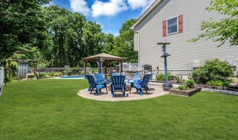 382 Wheaton Ave, Bayville, NJ 08721