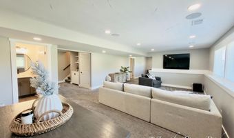 11127 Waterpoint Dr, Allendale, MI 49401