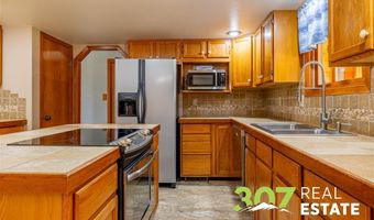 145 N 37th St, Cody, WY 82414