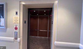 44465 CHAMBERLAIN Ter 103, Ashburn, VA 20147