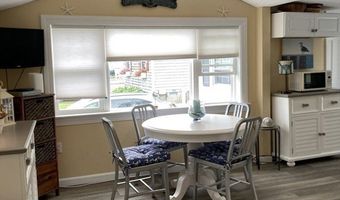 13 Thompson Rd A, Bourne, MA 02532