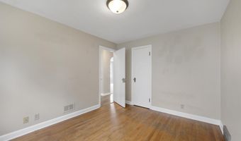 1203 W NORTHLAND Ave, Appleton, WI 54914