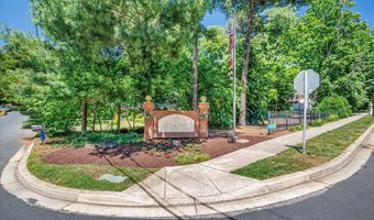 944 AQUA Ct, Annapolis, MD 21409