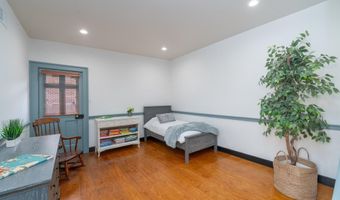 806 S ANN St, Baltimore, MD 21231