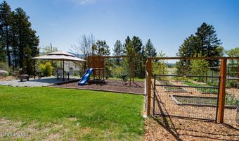 6616 Comanche St, Bonners Ferry, ID 83805