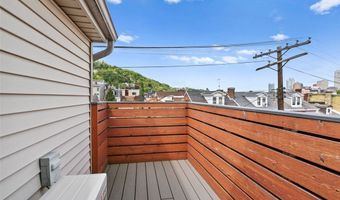119 S 13th St, Airville, PA 15203
