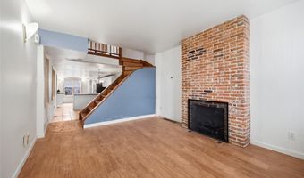 59 S 14th St, Airville, PA 15203