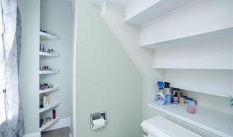 85 Mill St, Newport, RI 02840